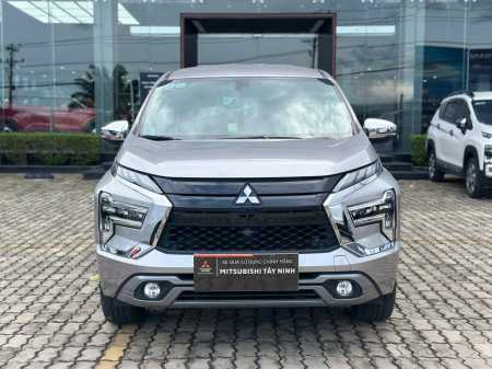 XPANDER PREMIUM BẠC 2023z6820751755291_de5e058b8538615a2decdb6e90f4c837