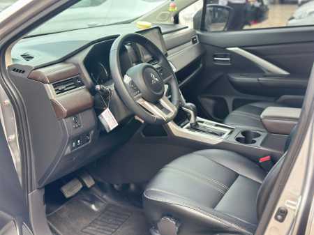 XPANDER PREMIUM BẠC 2023z6820751784600_87941ecd648129c91aaa9bce54aae48e